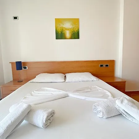Joy Sarandë